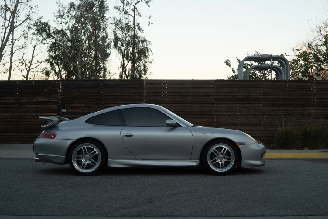 1999 Porsche 996 Carrera - Image 12 of 31