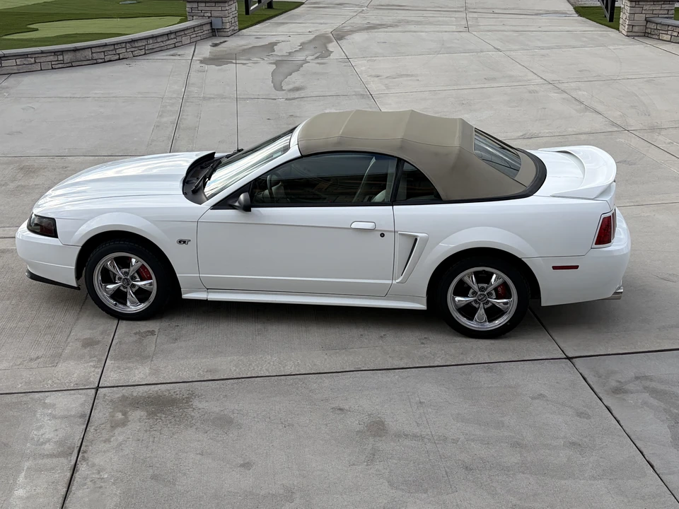 2000 Ford SN95 Mustang - Image 17 of 31