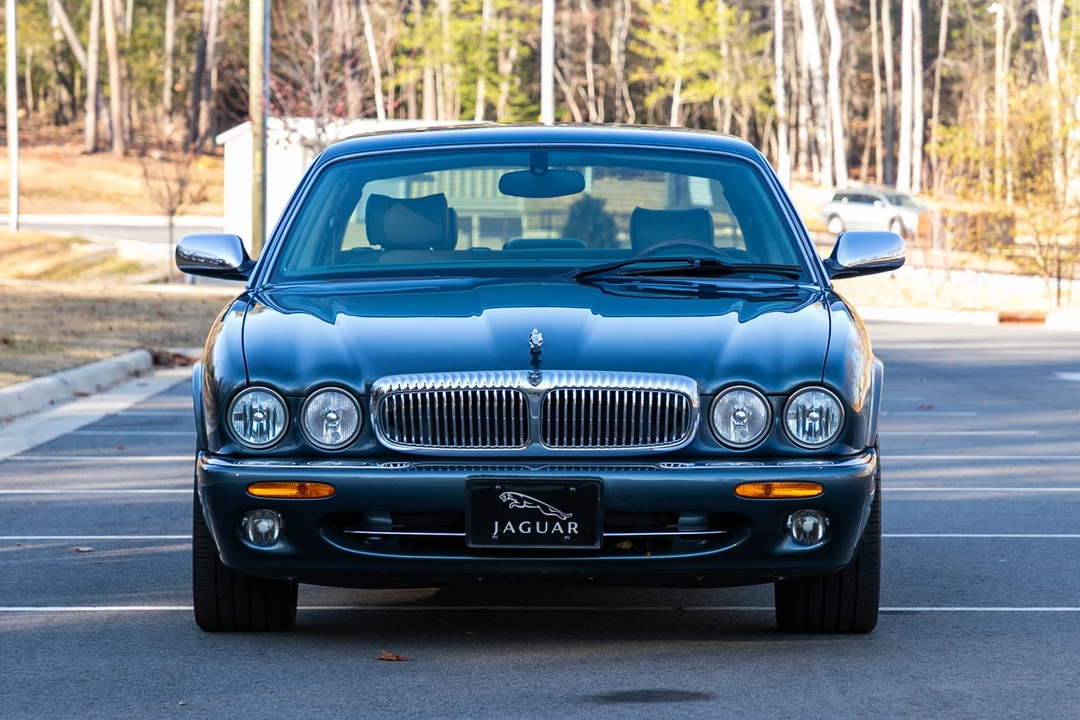 2000 Jaguar X308 XJR - Image 4 of 31