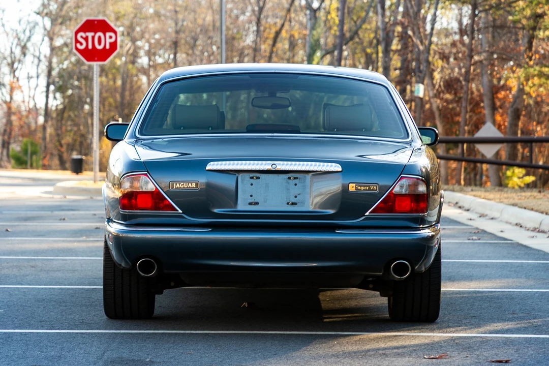 2000 Jaguar X308 XJR - Image 8 of 31
