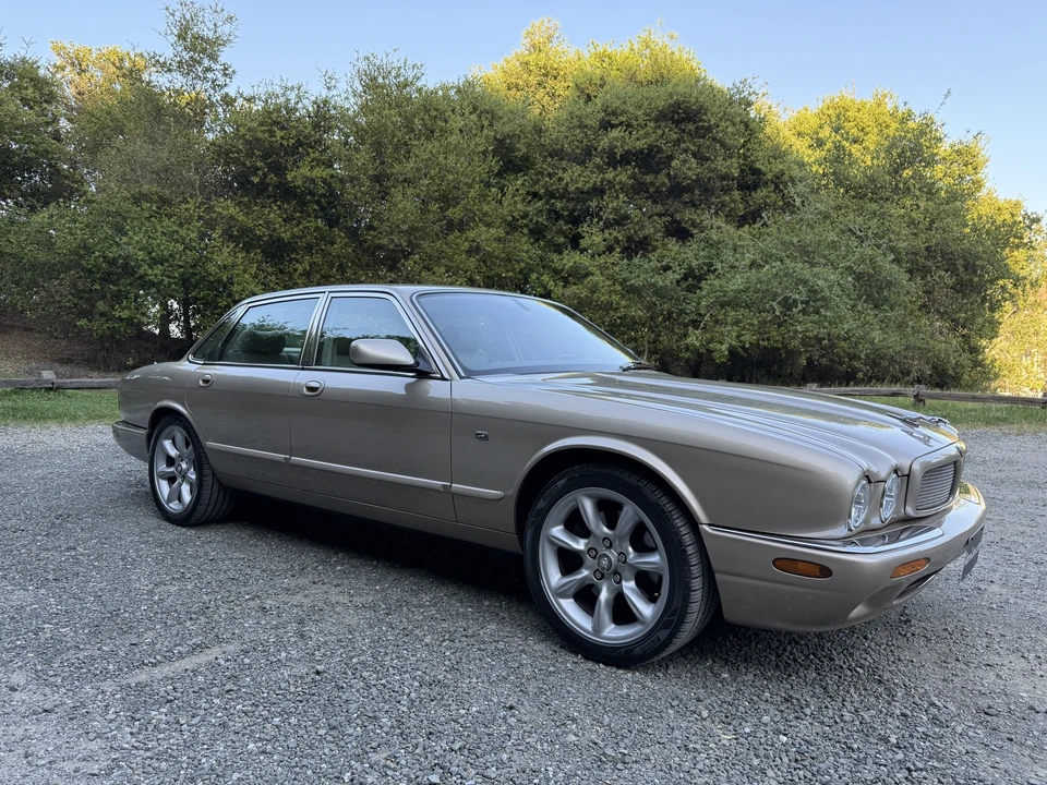 2000 Jaguar X308 XJR - Image 17 of 31