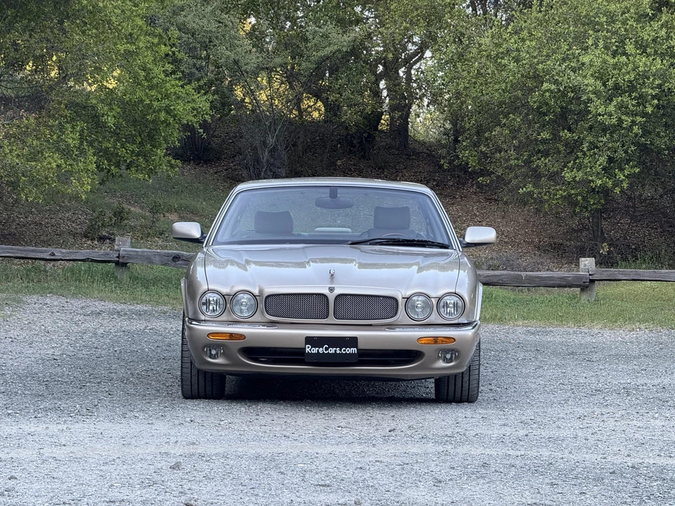 2000 Jaguar X308 XJR - Image 8 of 31