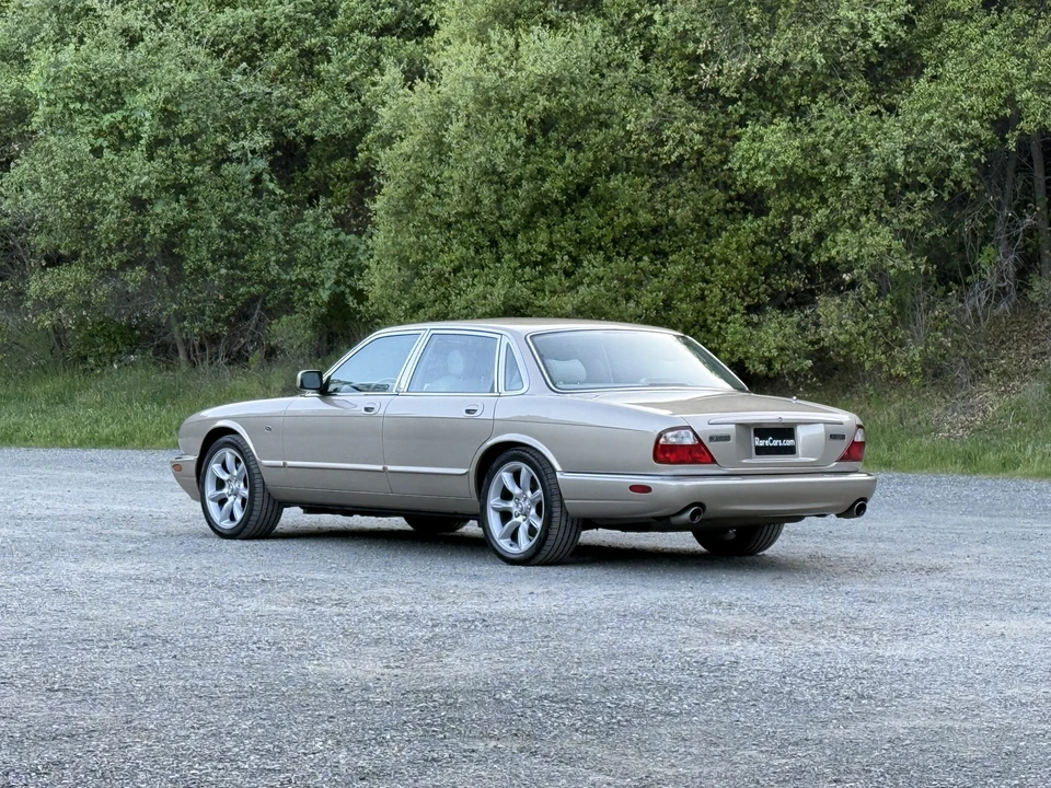 2000 Jaguar X308 XJR - Image 27 of 31