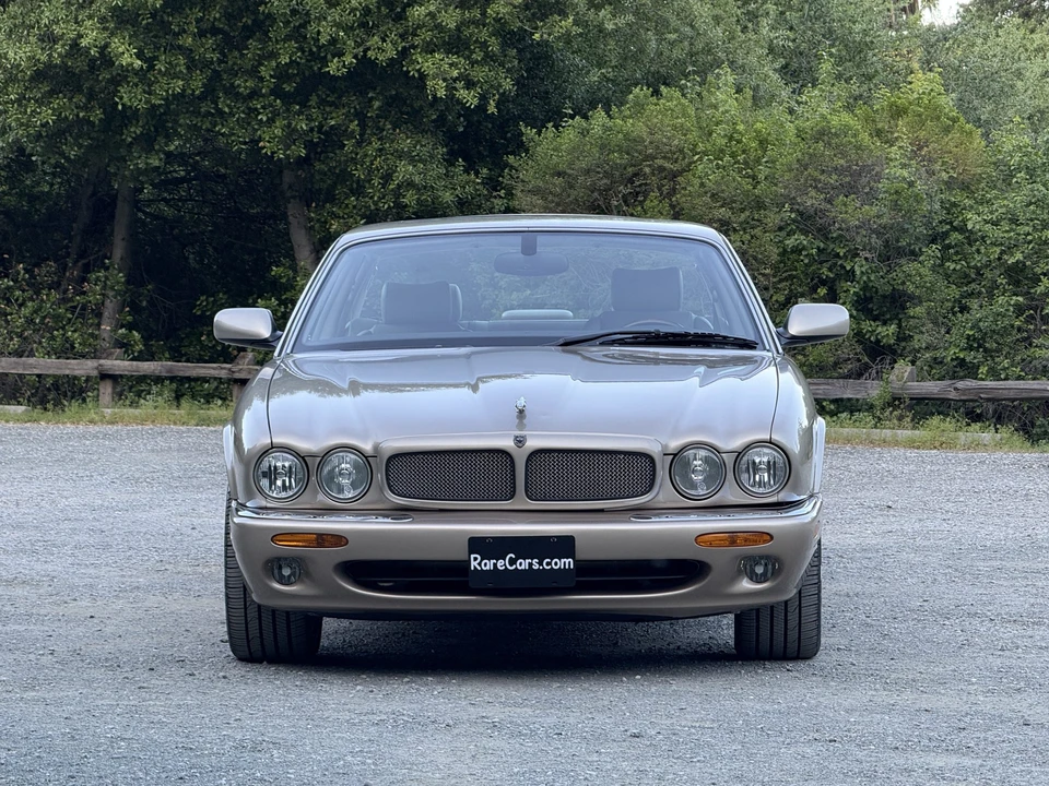 2000 Jaguar X308 XJR - Image 9 of 31