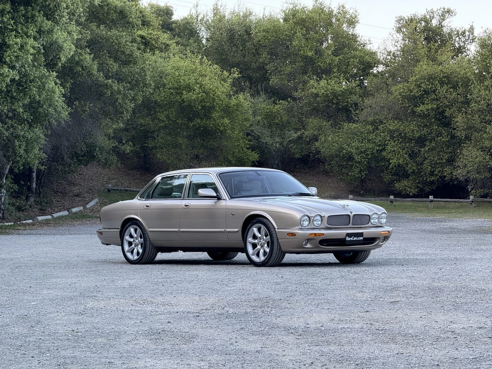 2000 Jaguar X308 XJR - Image 16 of 31