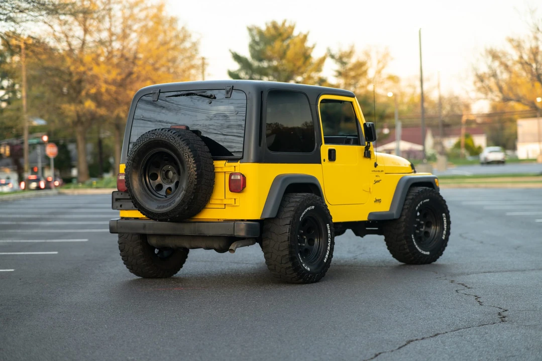 2000 Jeep TJ Wrangler - Image 10 of 31