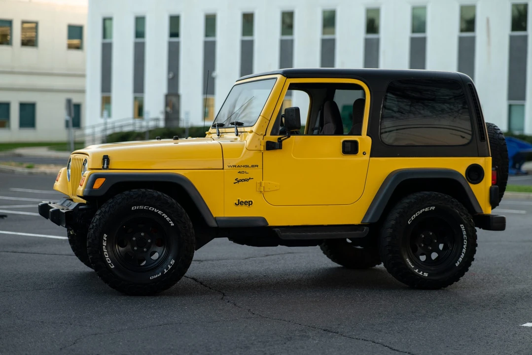 2000 Jeep TJ Wrangler - Image 5 of 31