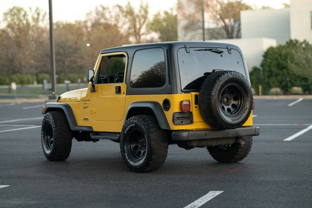 2000 Jeep TJ Wrangler - Image 6 of 31