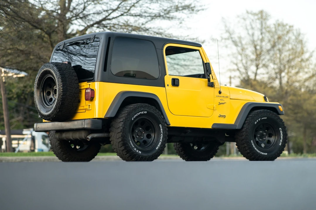 2000 Jeep TJ Wrangler - Image 13 of 31