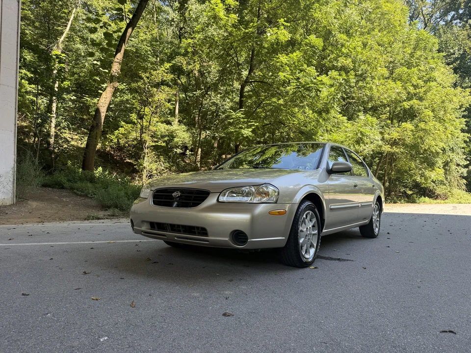 2000 Nissan Maxima 5th Gen - Image 17 of 31