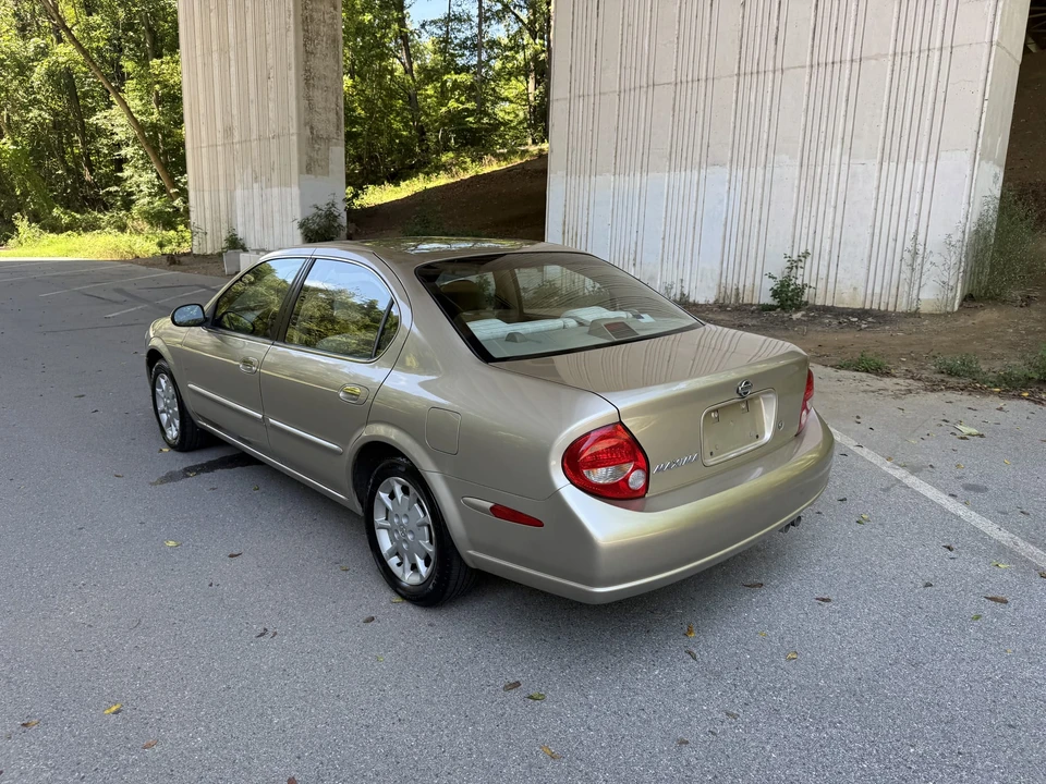 2000 Nissan Maxima 5th Gen - Image 26 of 31