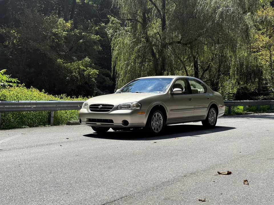 2000 Nissan Maxima 5th Gen - Image 9 of 31