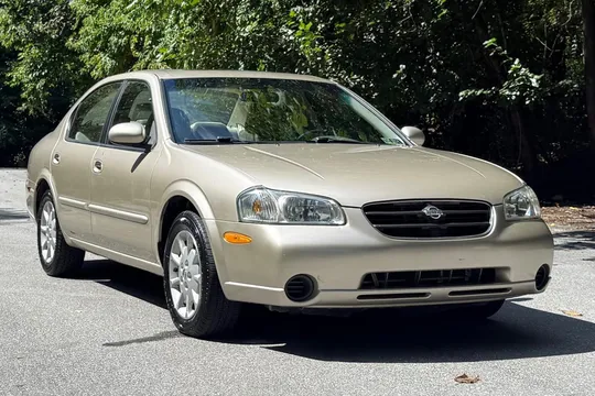 2000 Nissan Maxima GXE