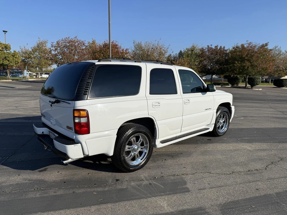 2001 GMC Yukon 1st Gen - Image 10 of 31