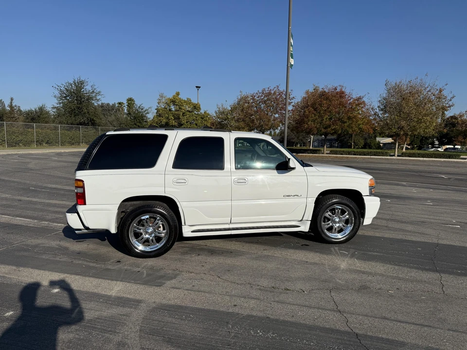 2001 GMC Yukon 1st Gen - Image 9 of 31