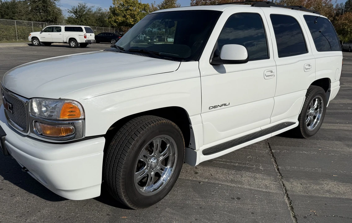 2001 GMC Yukon 1st Gen - Image 17 of 31