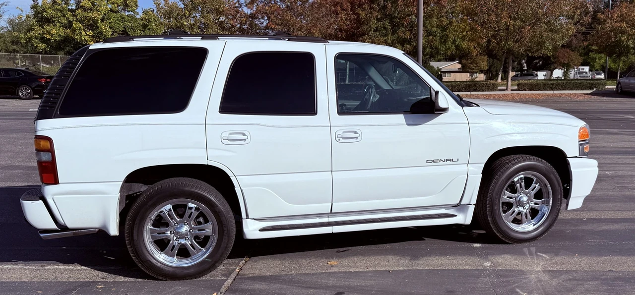 2001 GMC Yukon 1st Gen - Image 21 of 31