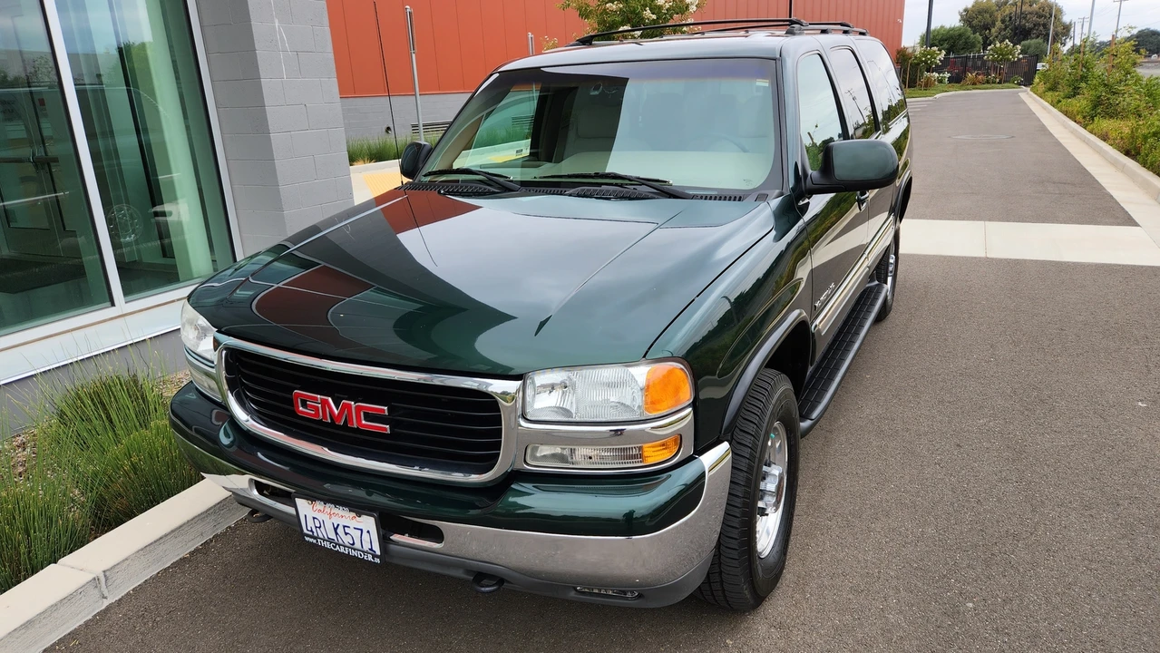 2001 GMC Yukon 2nd Gen - Image 11 of 31
