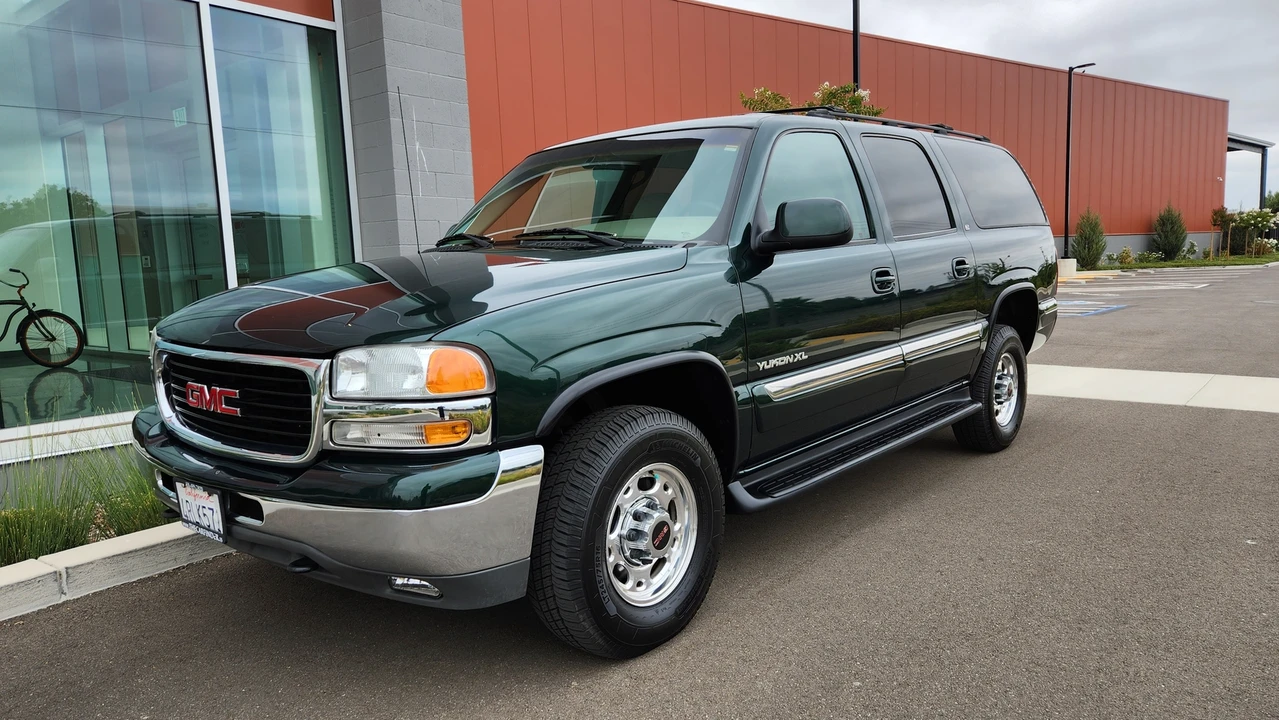 2001 GMC Yukon 2nd Gen - Image 15 of 31