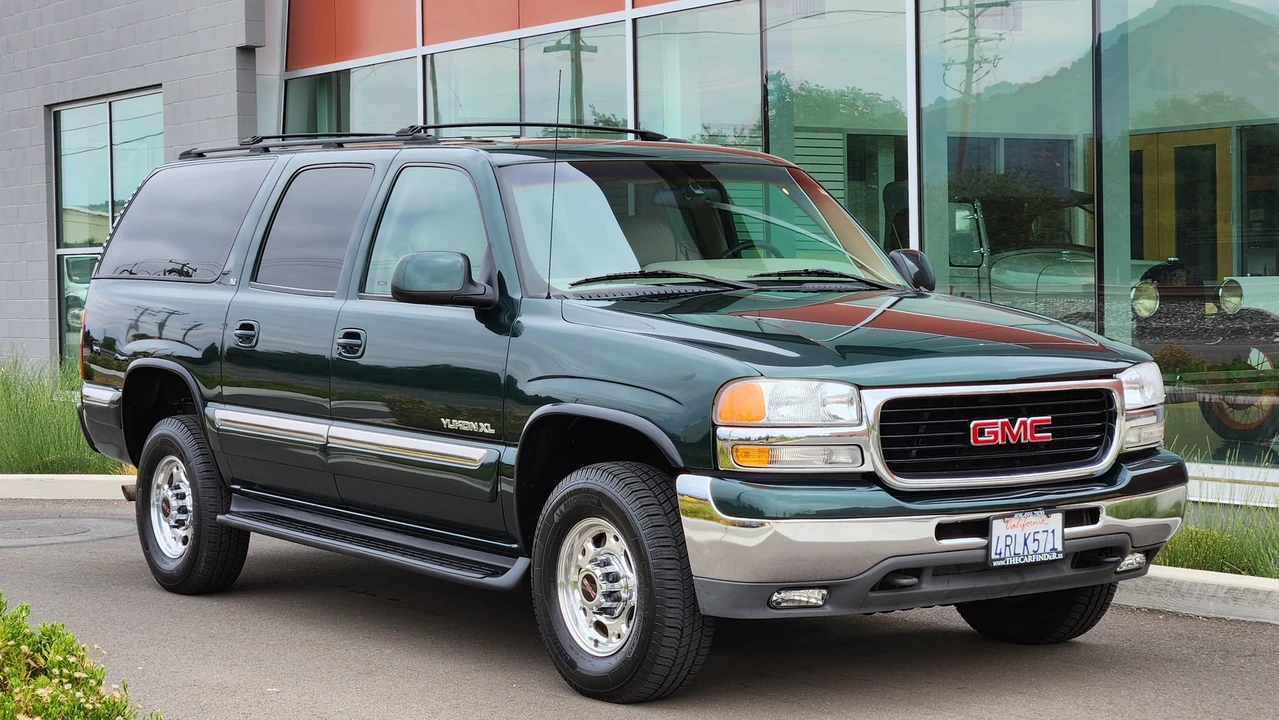 2001 GMC Yukon 2nd Gen - Image 5 of 31