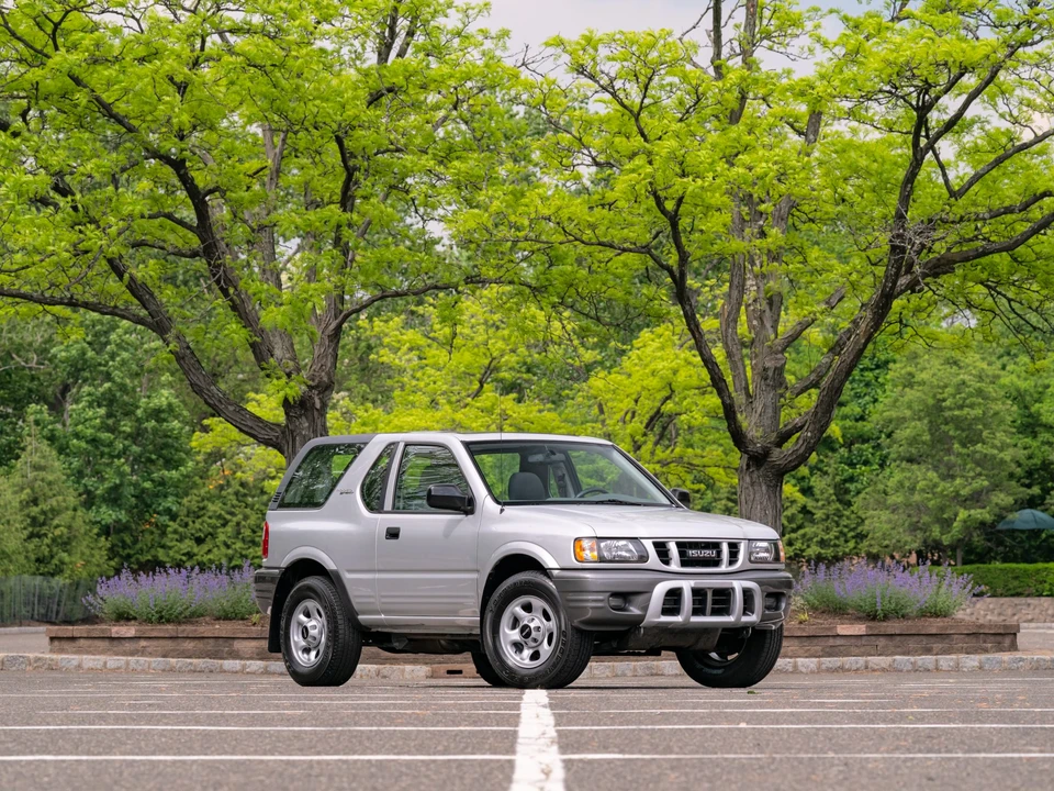 2001 Isuzu Rodeo - Image 17 of 31