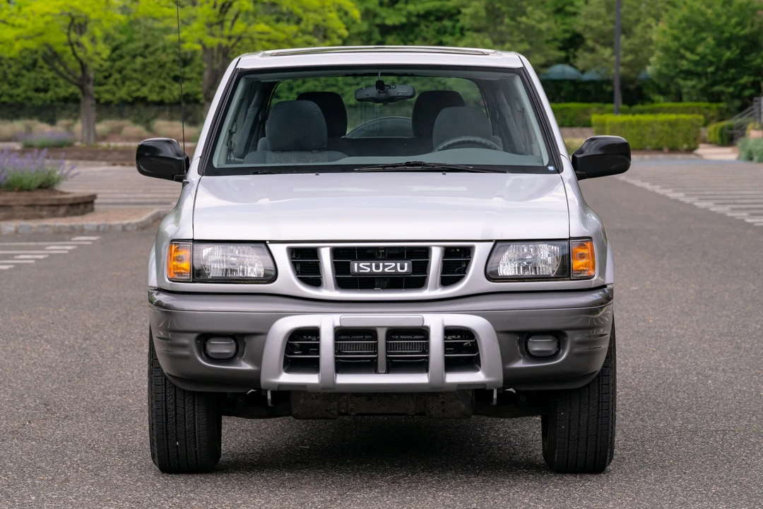 2001 Isuzu Rodeo - Image 18 of 31