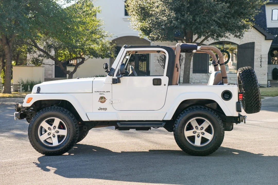 2001 Jeep TJ Wrangler - Image 10 of 31