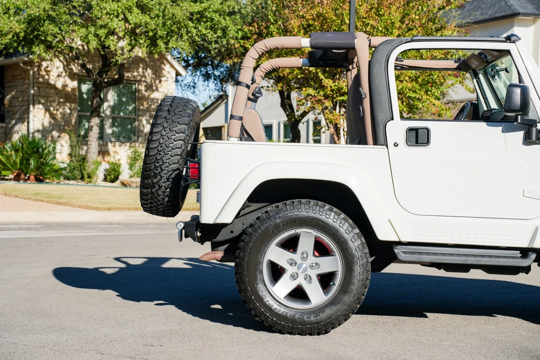 2001 Jeep TJ Wrangler - Image 14 of 31