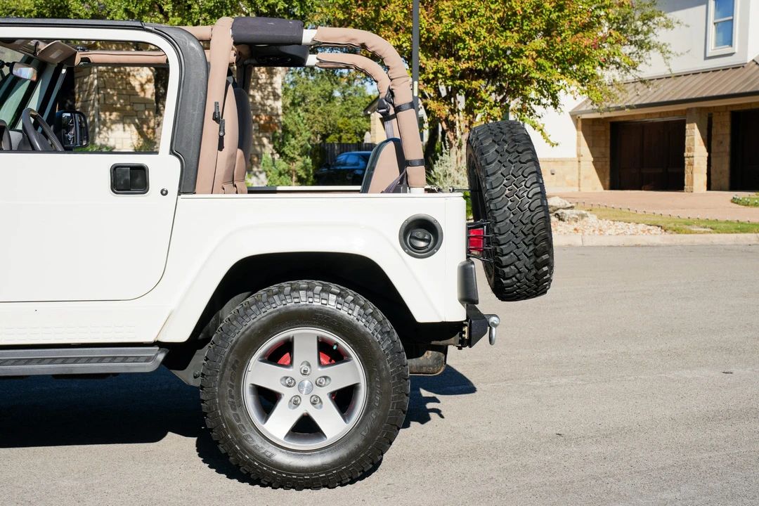 2001 Jeep TJ Wrangler - Image 13 of 31