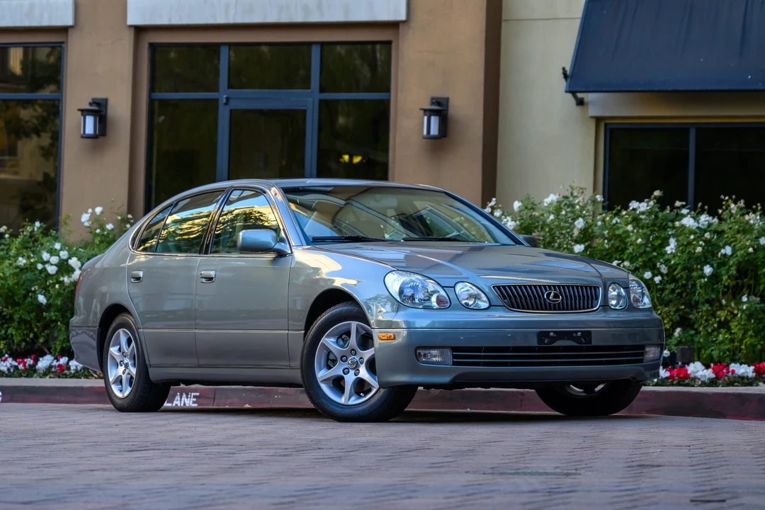 2001 Lexus GS 2nd Gen - Image 14 of 31