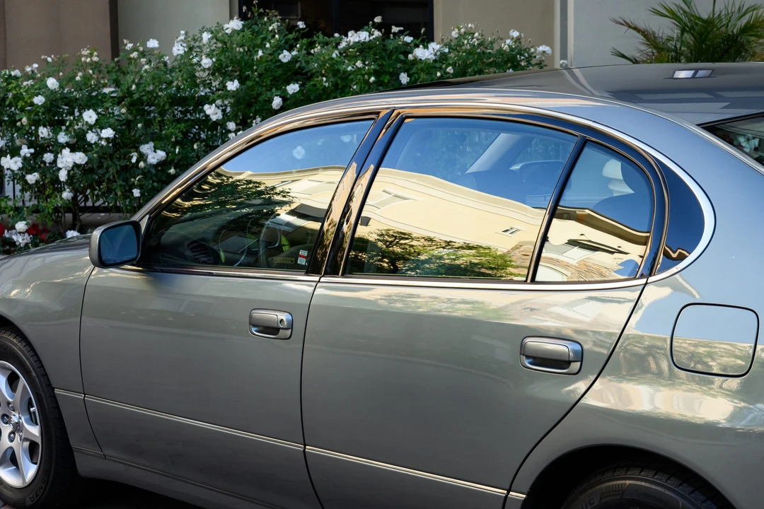 2001 Lexus GS 2nd Gen - Image 30 of 31