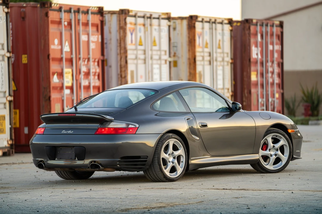 2001 Porsche 996 Turbo - Image 15 of 31