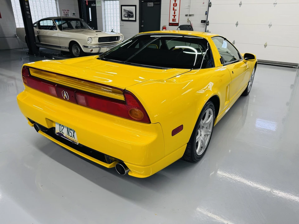 2002 Acura NA2 NSX - Image 10 of 31