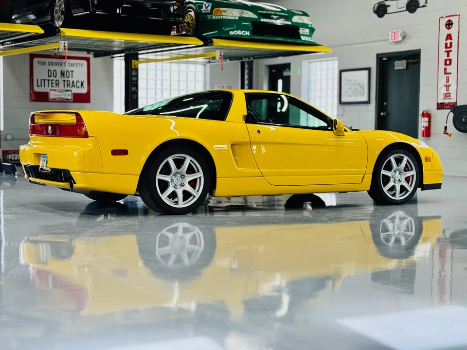 2002 Acura NA2 NSX - Image 8 of 31
