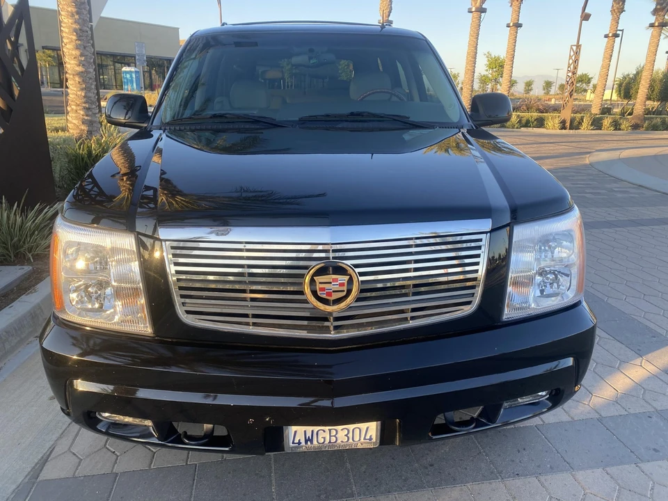 2002 Cadillac Escalade & EXT 2nd Gen - Image 27 of 31