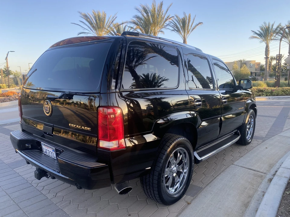 2002 Cadillac Escalade & EXT 2nd Gen - Image 20 of 31