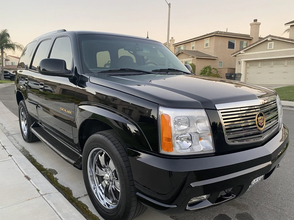 2002 Cadillac Escalade & EXT 2nd Gen - Image 23 of 31