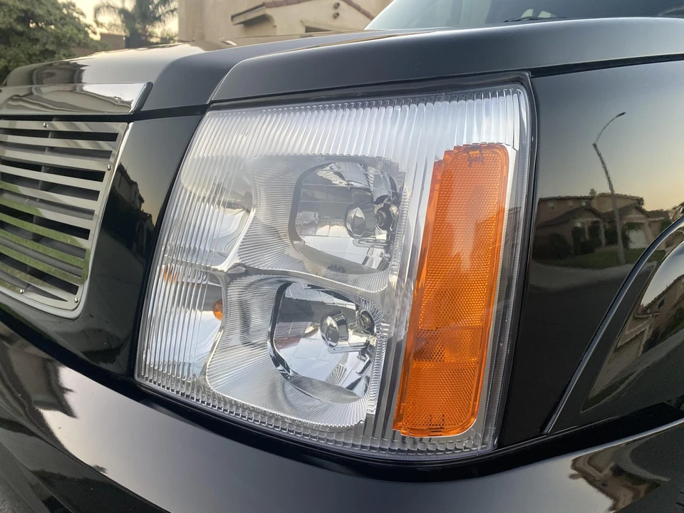 2002 Cadillac Escalade & EXT 2nd Gen - Image 31 of 31