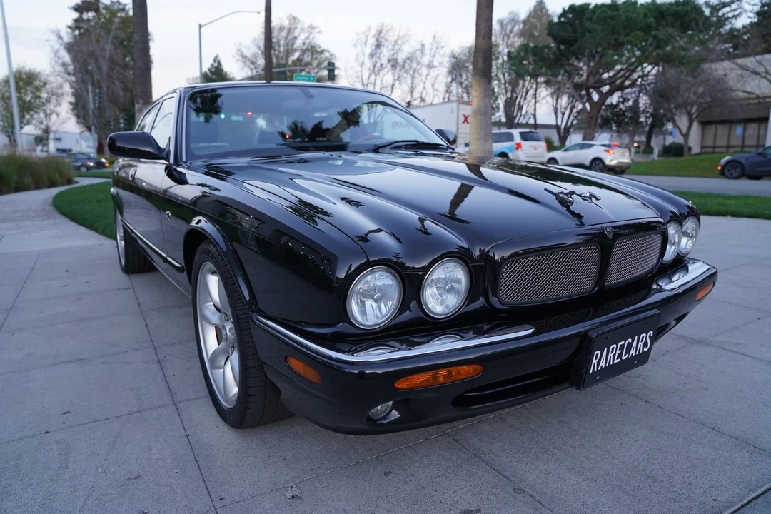 2002 Jaguar X308 XJR - Image 5 of 31