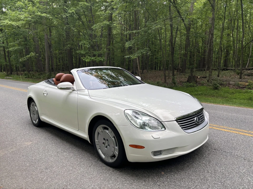 2002 Lexus SC430 - Image 10 of 31
