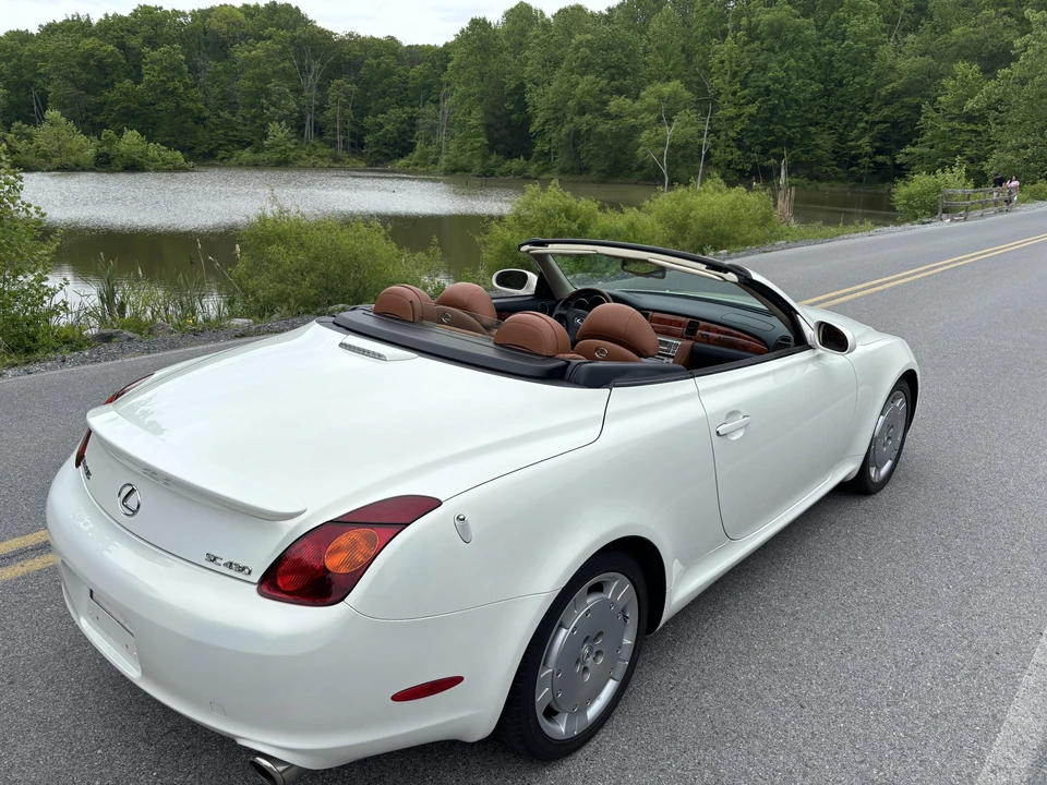 2002 Lexus SC430 - Image 14 of 31