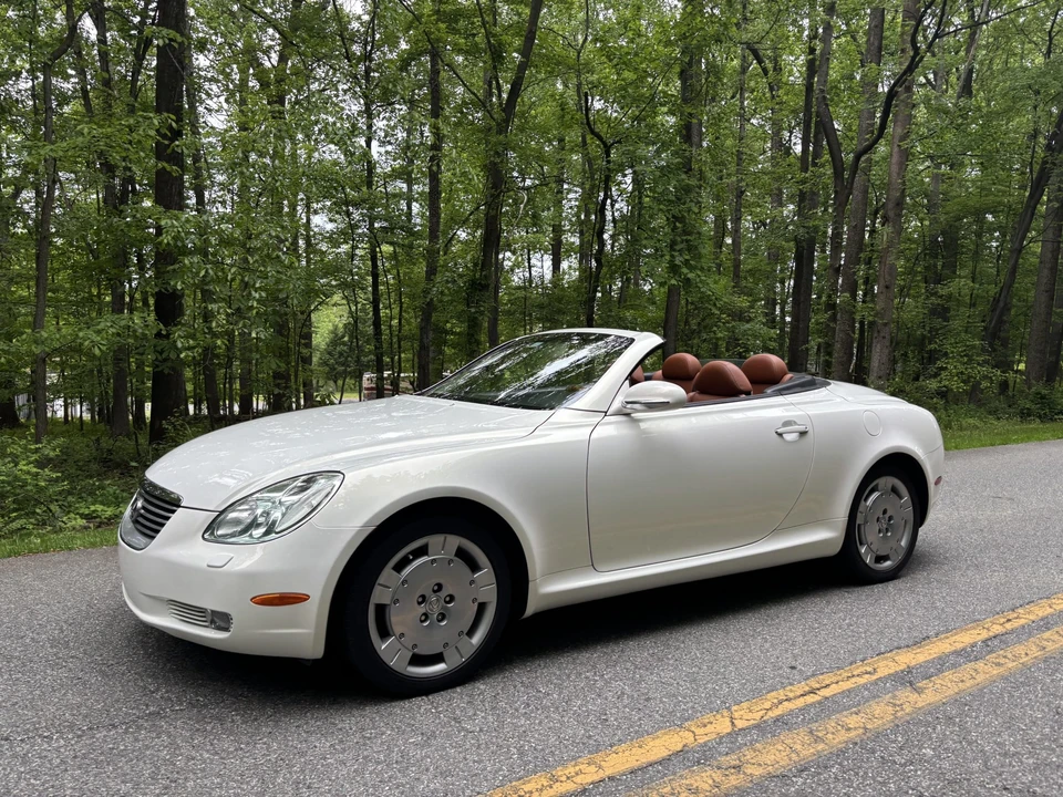 2002 Lexus SC430 - Image 2 of 31