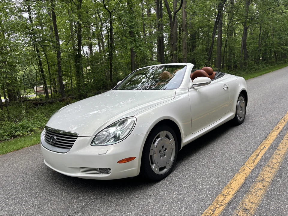 2002 Lexus SC430 - Image 5 of 31