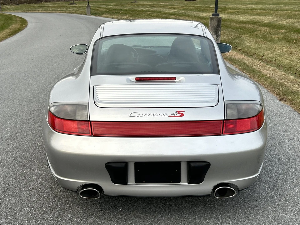 2002 Porsche 996 Carrera 4S - Image 26 of 31