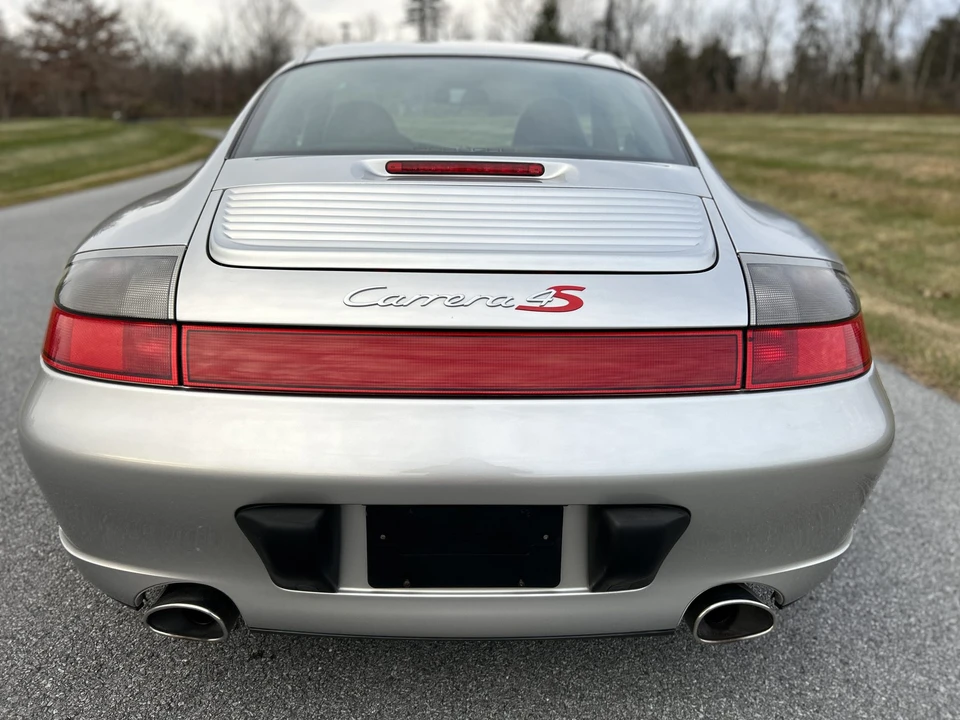 2002 Porsche 996 Carrera 4S - Image 28 of 31