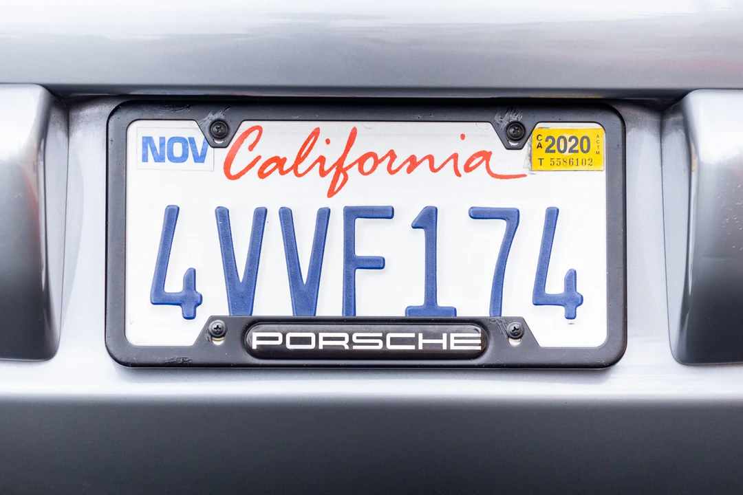2002 Porsche 996 Carrera - Image 26 of 31