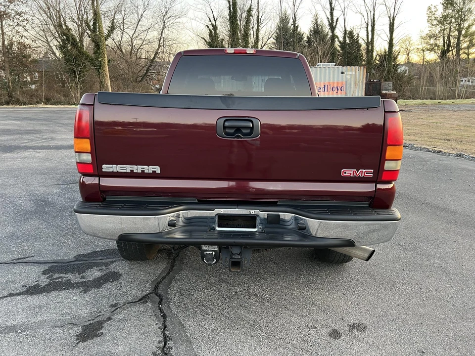 2003 GMC Sierra Heavy Duty 2nd Gen - Image 17 of 31