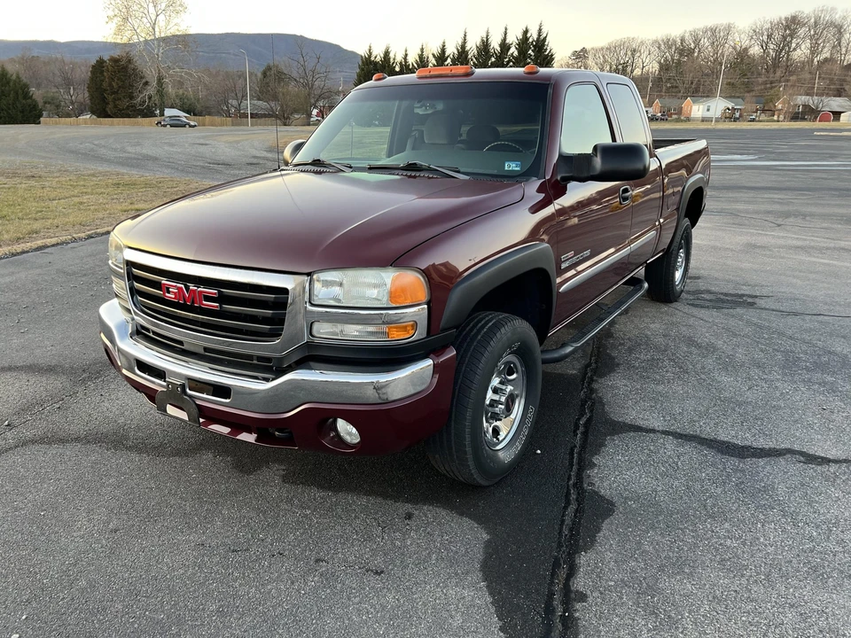 2003 GMC Sierra Heavy Duty 2nd Gen - Image 7 of 31