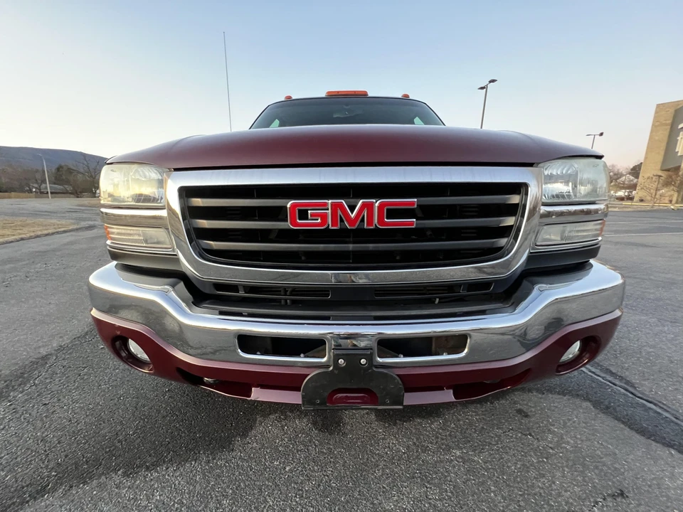 2003 GMC Sierra Heavy Duty 2nd Gen - Image 5 of 31