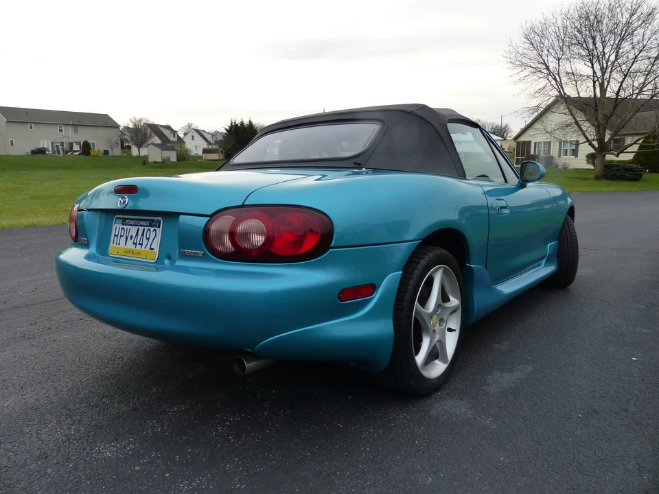 2003 Mazda NB MX-5 Miata - Image 7 of 31